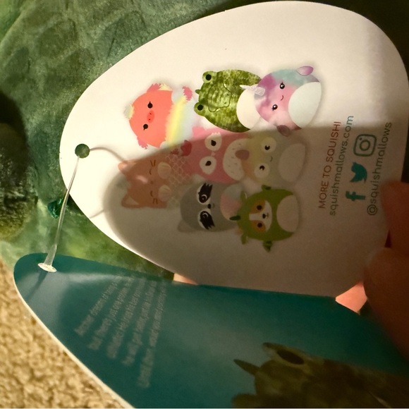 Archer The alligator Squishmallow - Picture 4 of 6